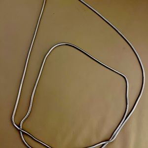 Vintage Monet bright silver tone 54-inch (27-inch when clasped) necklace
